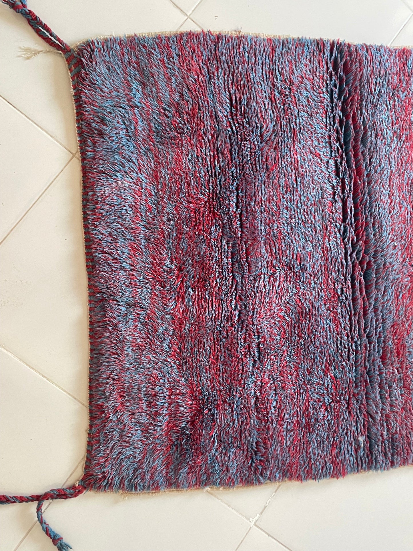 Authentic Moroccan Rugs Handmade Berber Moroccan Rugs Large Rugs for Living Rooms Modern Moroccan Rug Designs size is 150x100 cm