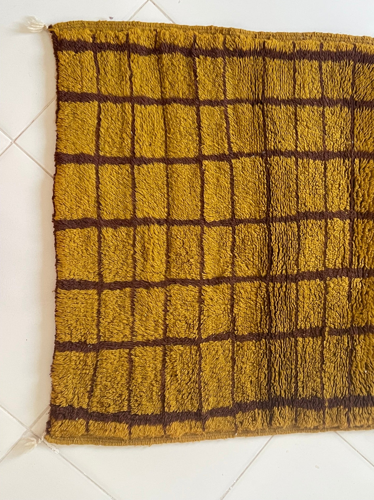 Authentic Moroccan Rugs Handmade Berber Moroccan Rugs Large Rugs for Living Rooms Modern Moroccan Rug Designs size is 150x100 cm