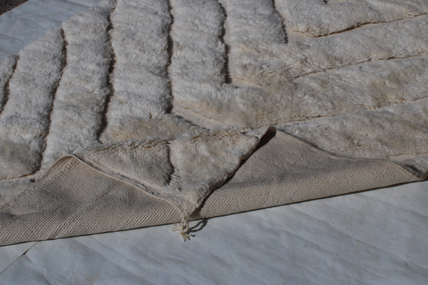 Beni N1 Authentic Moroccan rug, Berber carpet, Genuine Wool rug, Handmade rug, Beni ourain style, Area rug, Tapis berbere, Teppich size is 3x2 centimetre