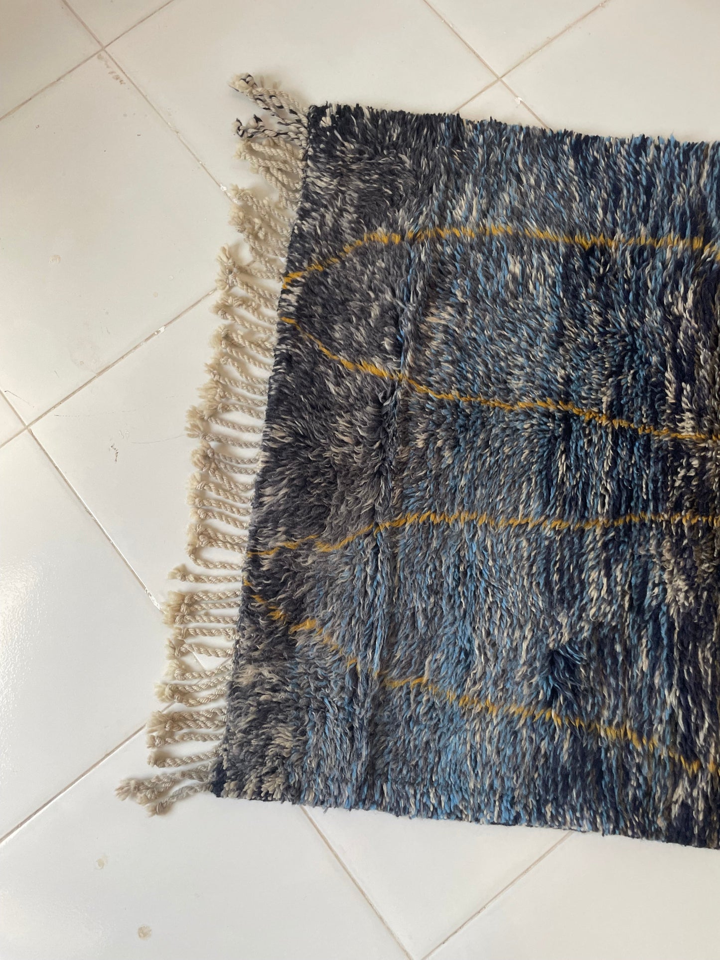 Authentic Moroccan Rugs Handmade Berber Moroccan Rugs Large Rugs for Living Rooms Modern Moroccan Rug Designs size is 150x100 cm