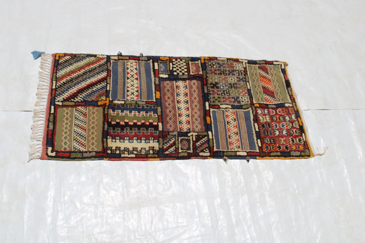 Authentic Glaoui Moroccan Rug – Handwoven Wool Tribal Carpet | Berber Kilim, Tufted & Embroidered