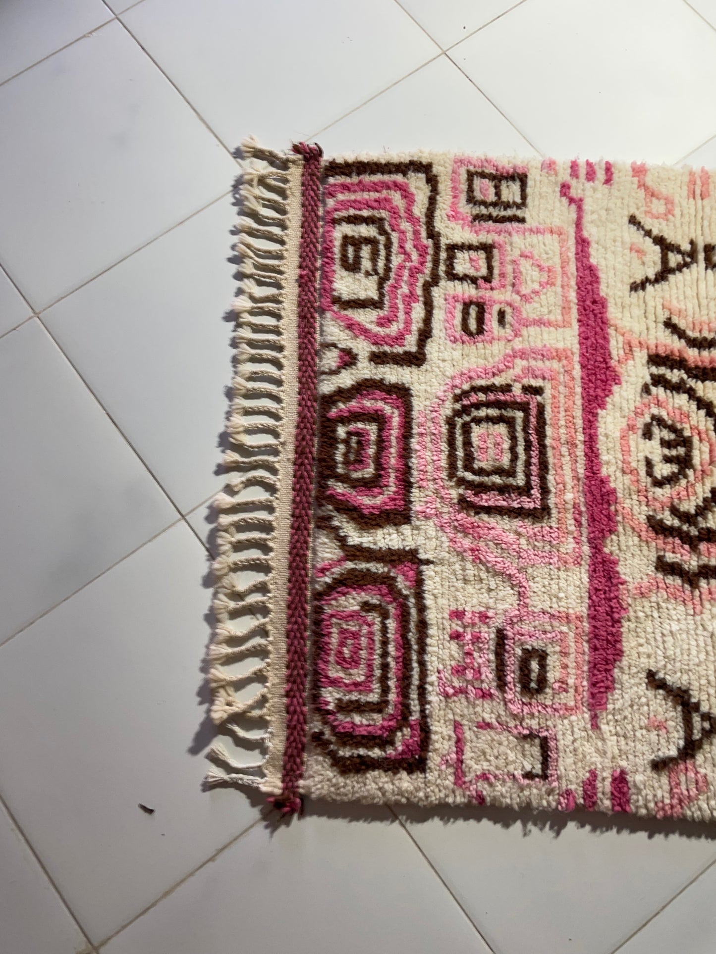 Moroccan Azilal Wool Rug 150x100 cm – Handmade Berber Design