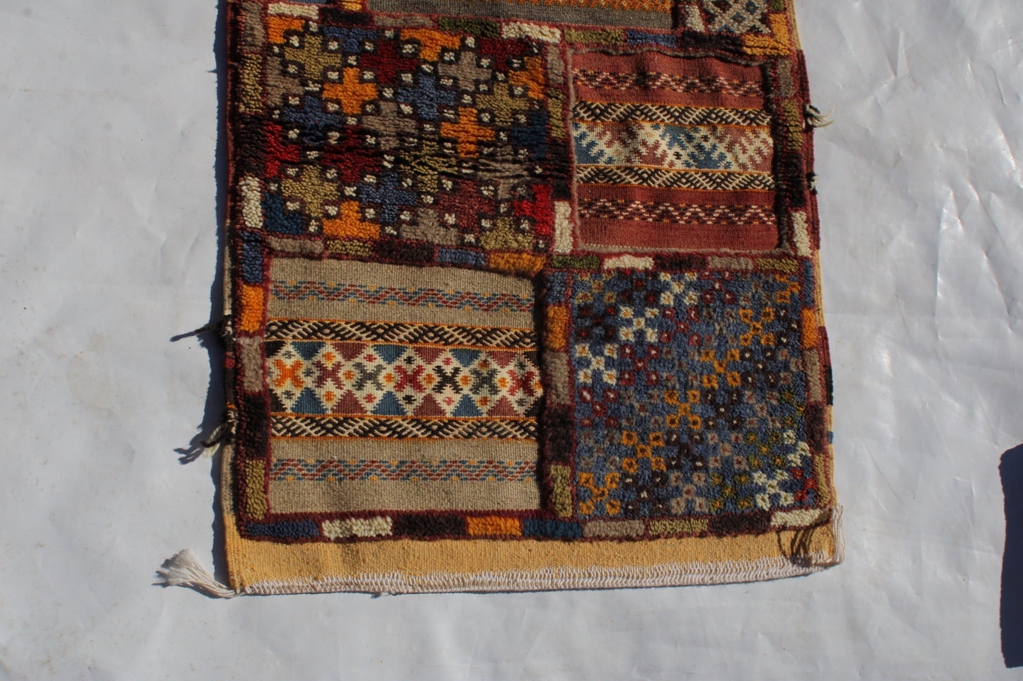 Picasso Berber kilim, Alfombra marroquí tejida a mano, Alfombra bereber abstracta, (160x71 Cm)