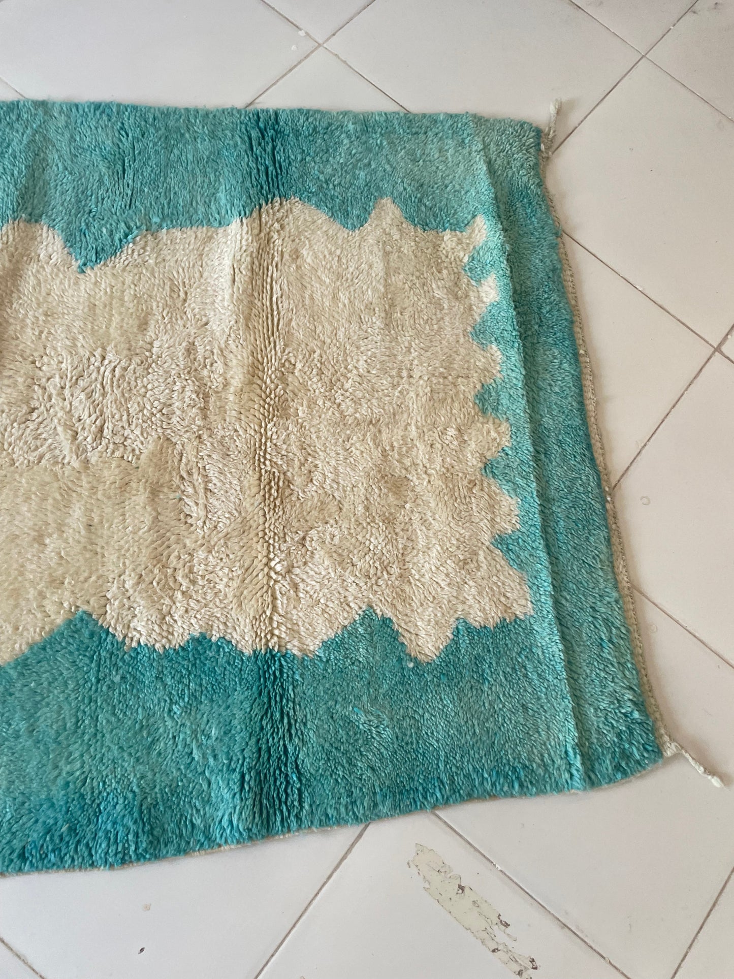 Authentic Moroccan Rugs Handmade Berber Moroccan Rugs Large Rugs for Living Rooms Modern Moroccan Rug Designs size is 150x100 cm