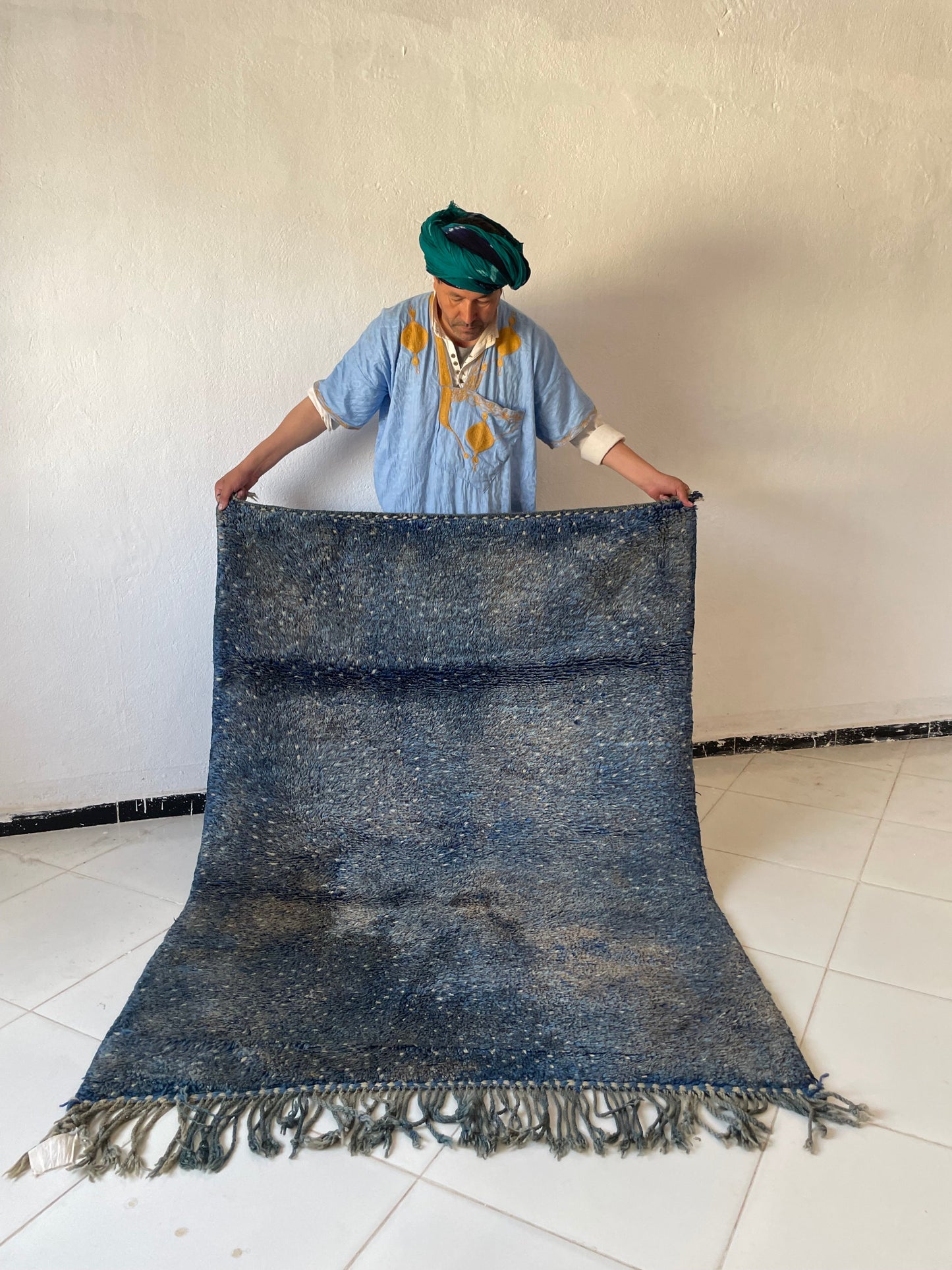 Authentic Moroccan Rugs Handmade Berber Moroccan Rugs Large Rugs for Living Rooms Modern Moroccan Rug Designs size is 180x120 cm