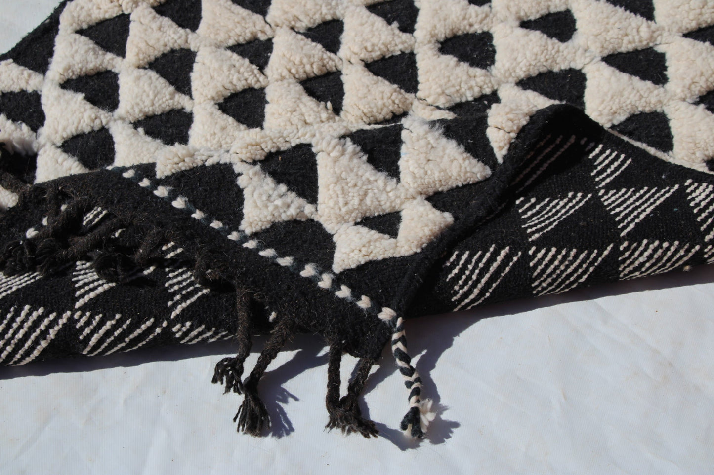 Beni ourain rug, Authentic Moroccan rug, Berber carpet, Genuine Wool rug, Handmade rug, Beni ourain style, Area rug, Tapis berbere, Teppich size is 150x100 cm