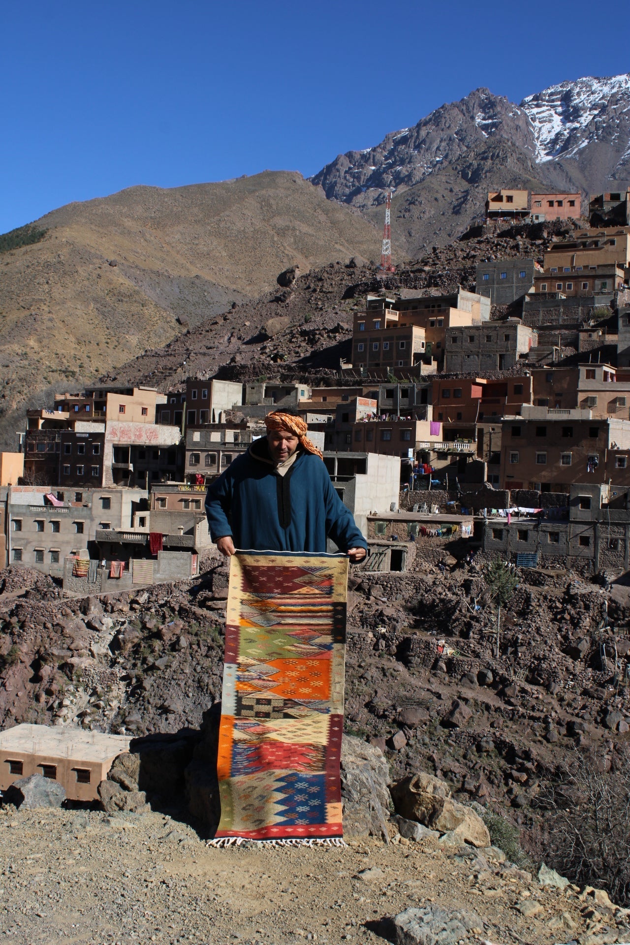 Picasso Berber kilim, Alfombra marroquí tejida a mano, Alfombra bereber abstracta, (160x71 Cm)