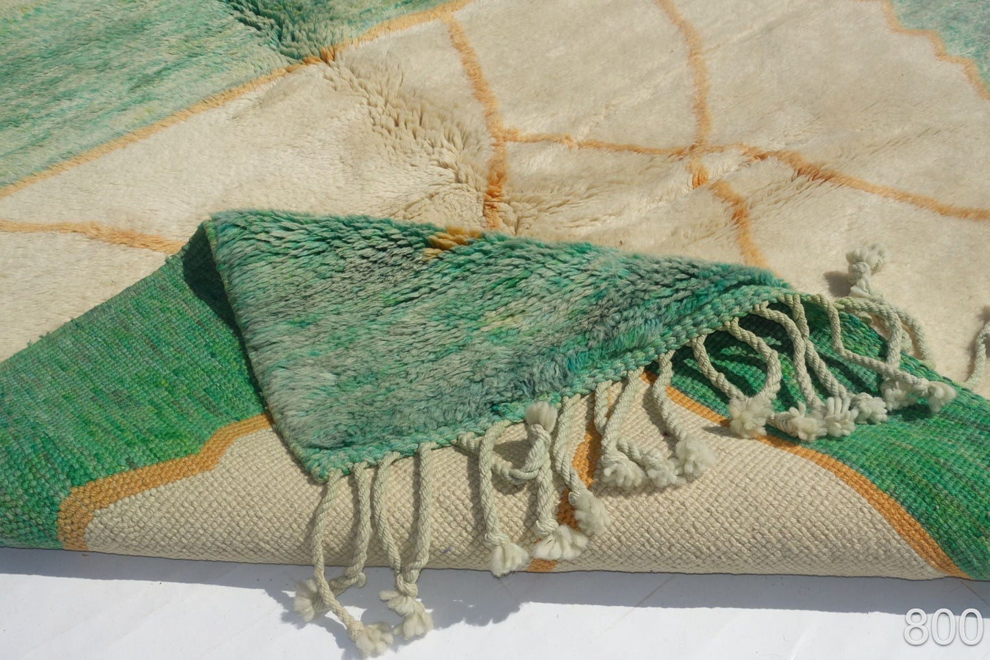 Ben ourain carpet quality number 1. Of Beni carpet’s handmade in Imlil
