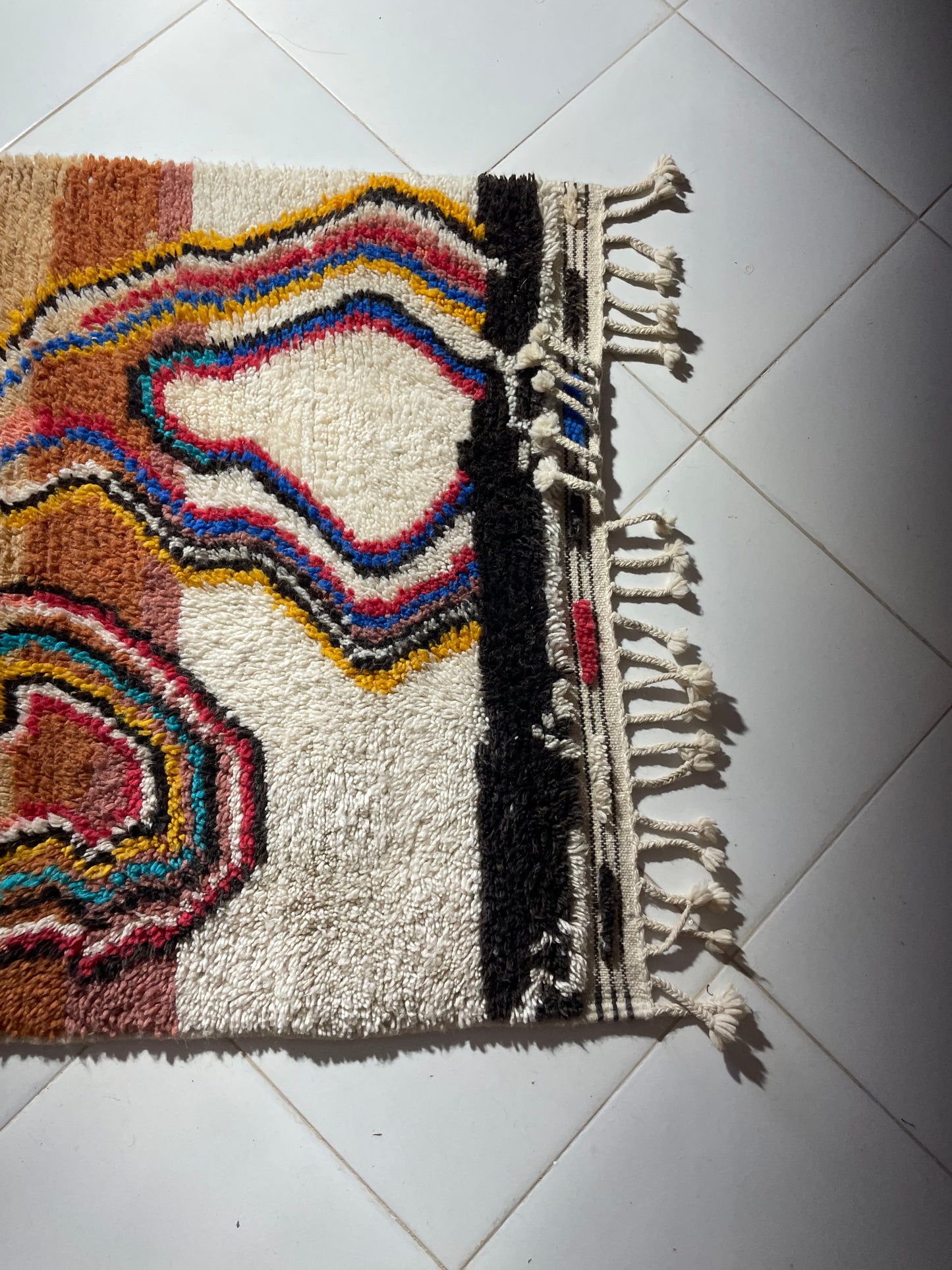 Handmade Azilal Berber Rug – Moroccan Wool Carpet 150x100 cm