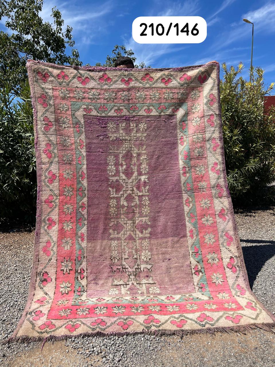 Transform your space with the exquisite charm of our Fabulous Boujad Rug, a true work of art crafted by skilled artisans in the heart of Morocco. This authentic Moroccan rug showcases the rich heritage and vibrant culture of the Boujad region