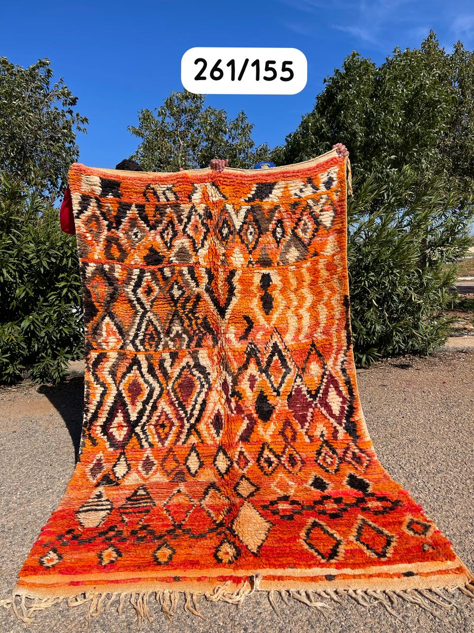 Transform your space with the exquisite charm of our Fabulous Boujad Rug, a true work of art crafted by skilled artisans in the heart of Morocco. This authentic Moroccan rug showcases the rich heritage and vibrant culture of the Boujad region