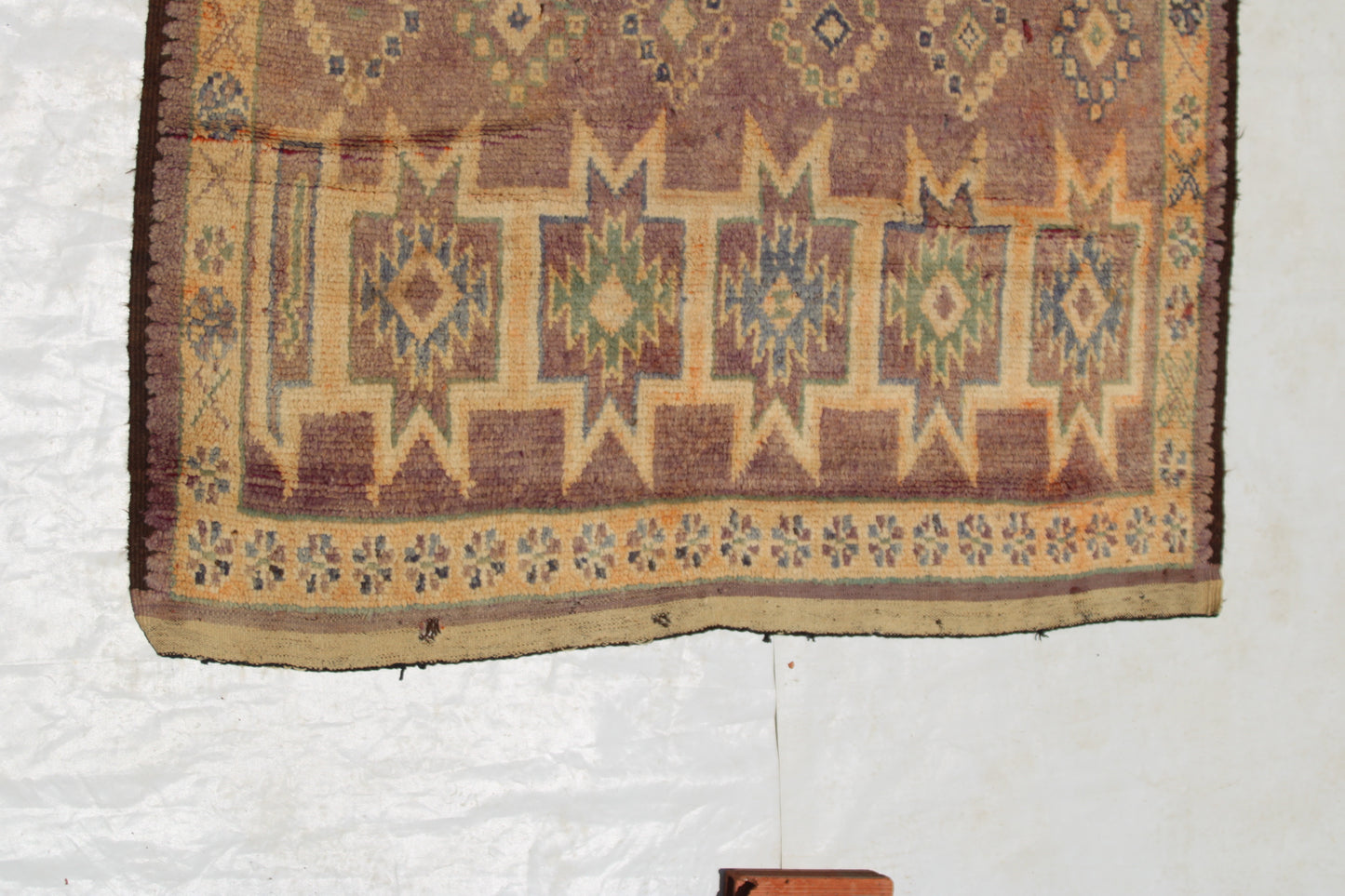 Handmade Berber Rugs Cozy & Cultural: Moroccan Picks Vintage Moroccan Treasures