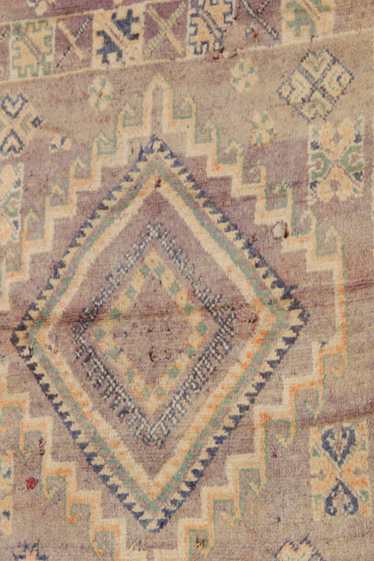 Handmade Berber Rugs Cozy & Cultural: Moroccan Picks Vintage Moroccan Treasures