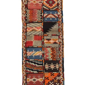 Handmade Moroccan Glawi Carpet – Wool Flatweave Rug, Tribal Geometric Design, Bohemian Floor Mat, Authentic Berber Home Decor size 150x60 cm