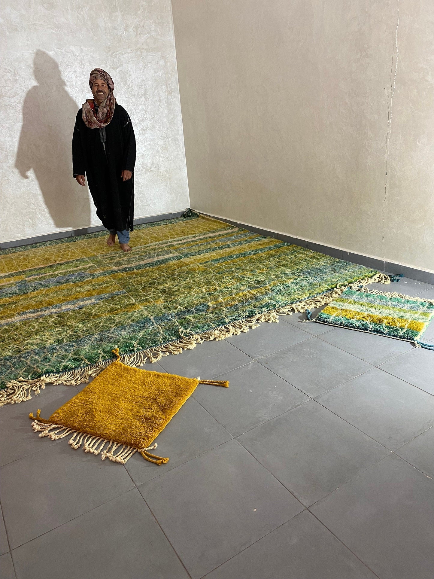 Moroccan rugs, Moroccan carpets, handmade rugs, authentic rugs, intricate patterns, vibrant colors cm160x99 cm