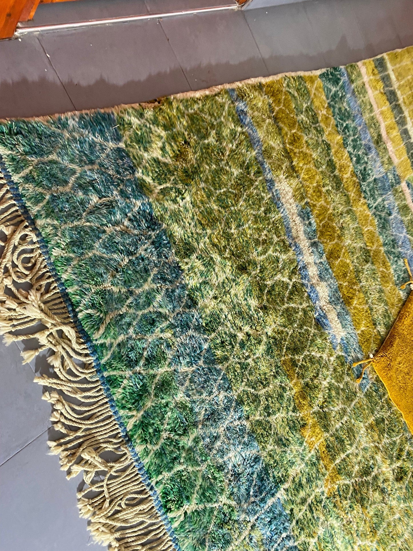 Moroccan rugs, Moroccan carpets, handmade rugs, authentic rugs, intricate patterns, vibrant colors cm160x99 cm
