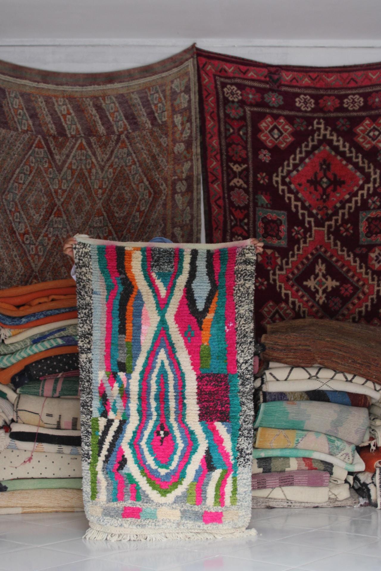 Colorful Moroccan Rug - Boujad Rug add a touch of bohemian elegance to your space with this stunning, handmade Boujad rug. Measuring 110x60