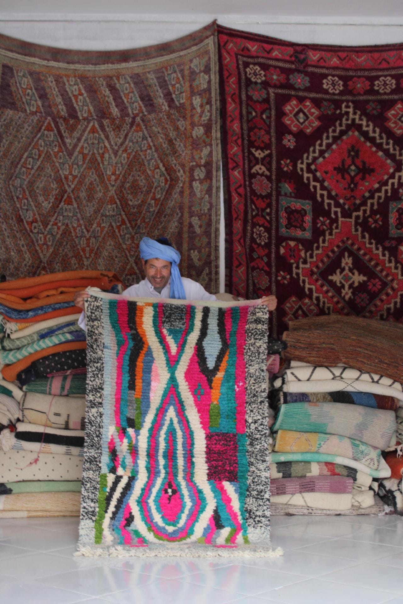 Colorful Moroccan Rug - Boujad Rug add a touch of bohemian elegance to your space with this stunning, handmade Boujad rug. Measuring 110x60