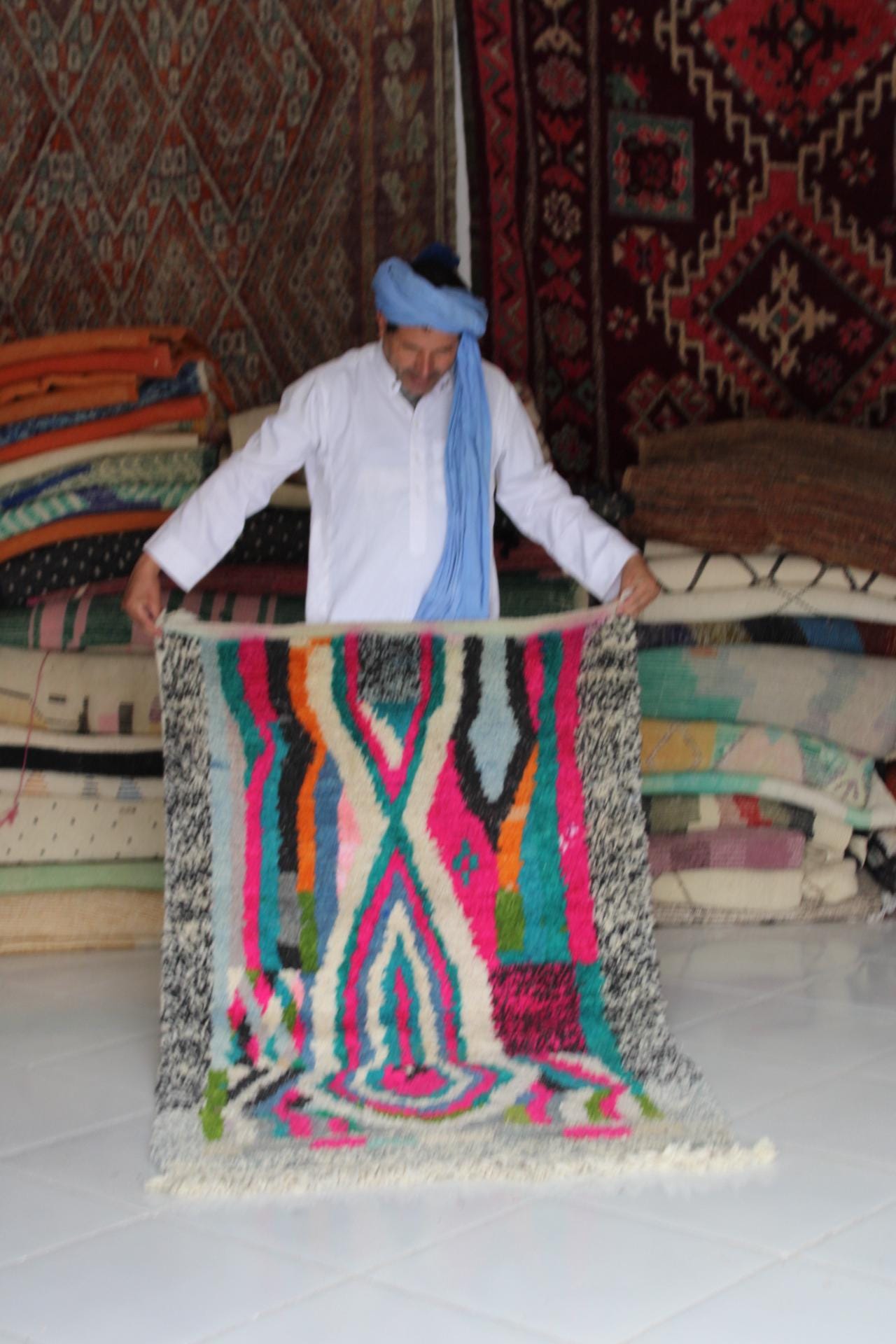 Colorful Moroccan Rug - Boujad Rug add a touch of bohemian elegance to your space with this stunning, handmade Boujad rug. Measuring 110x60