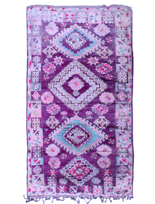 Moroccan rug, Vintage Moroccan rug, Handmade Berber rug, Handwoven rug, Moroccan decor, Berber carpet, Atlas Mountains rug, Tribal rug, Wool Moroccan rug, Boho rug, Bohemian decor, Ethnic home decor, Moroccan interior, Natural wool rug, Artisan rug, Moroccan craftsmanship, Traditional Berber rug, Neutral tone rug, Cultural home piece, Authentic Moroccan rug, Kilim rug, Rustic rug, Handmade Moroccan textile, Nomadic rug, Moroccan floor art
