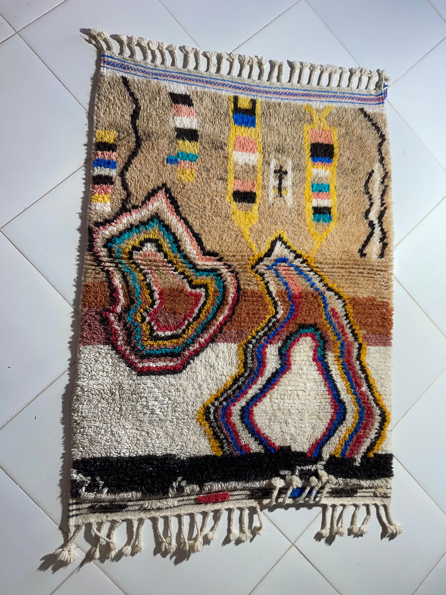 Handmade Azilal Berber Rug – Moroccan Wool Carpet 150x100 cm