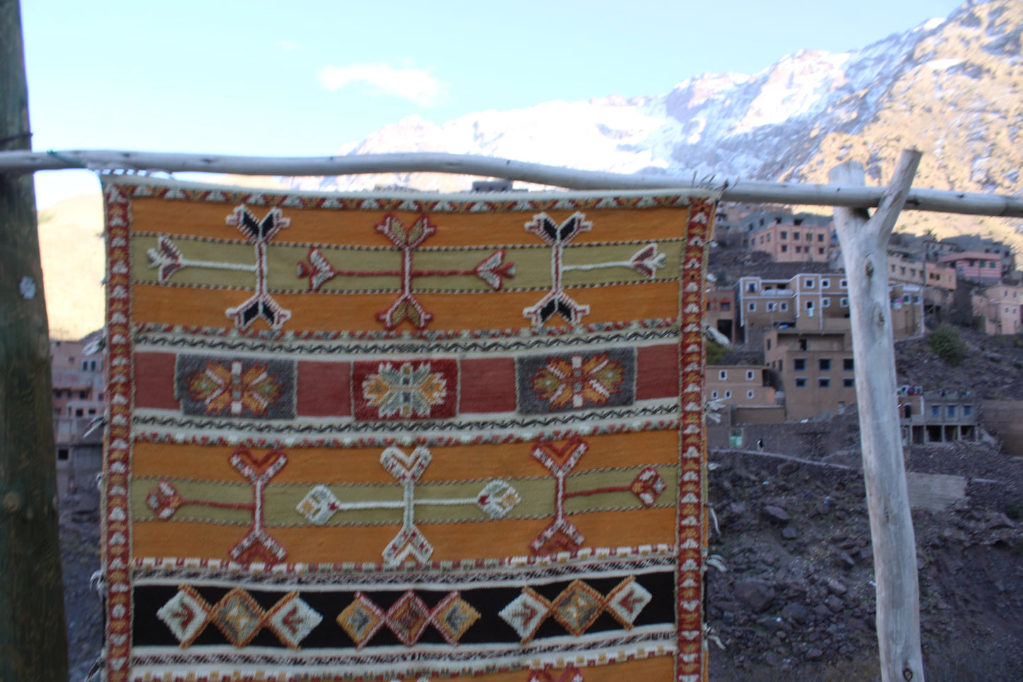 Glaoui Moroccan Rug – 4.26 ft × 6.56 ft (130 × 200 cm) – Handwoven Berber Wool Carpet