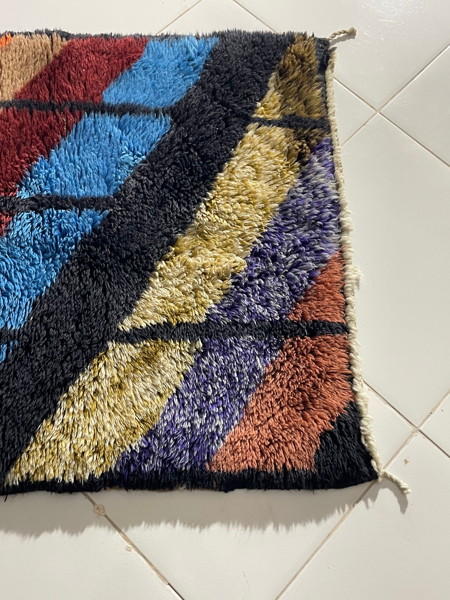 Colorful Beni Imlil Moroccan Rug – Handwoven Wool Berber Carpet – Cooperative Adrar size150x85 cm