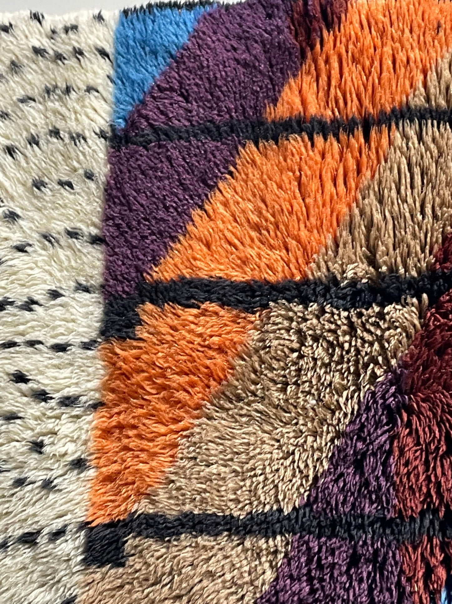 Colorful Beni Imlil Moroccan Rug – Handwoven Wool Berber Carpet – Cooperative Adrar size150x85 cm