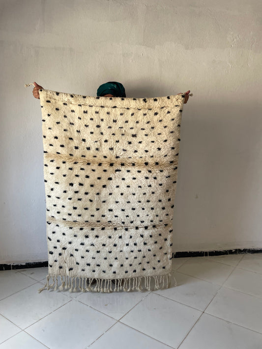 Authentic Moroccan Rugs Handmade Berber Moroccan Rugs Large Rugs for Living Rooms Modern Moroccan Rug Designs size is 150x100 cm