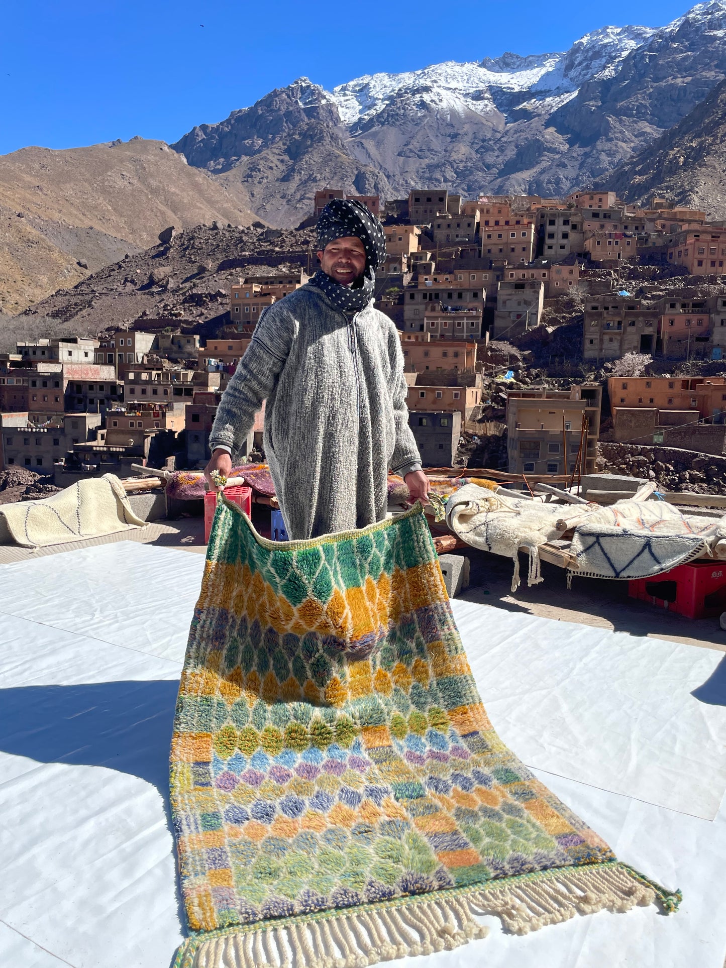 Beni colors carpet woven in atla mountain Berber rug, carpets Berber, wool rugs, 100%wool, size is 160x100 cm in stock