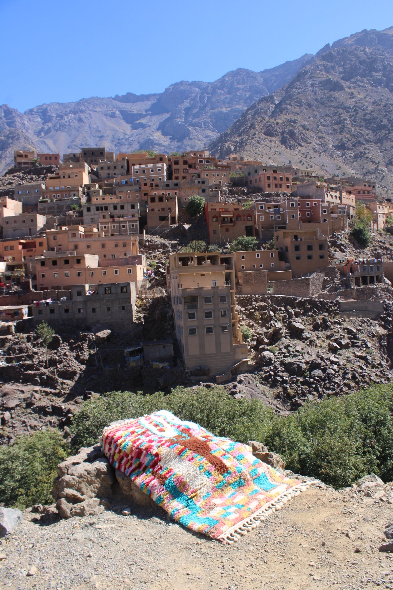 Moroccan Azilal Wool Rug 150x100 cm – Handmade Berber Design