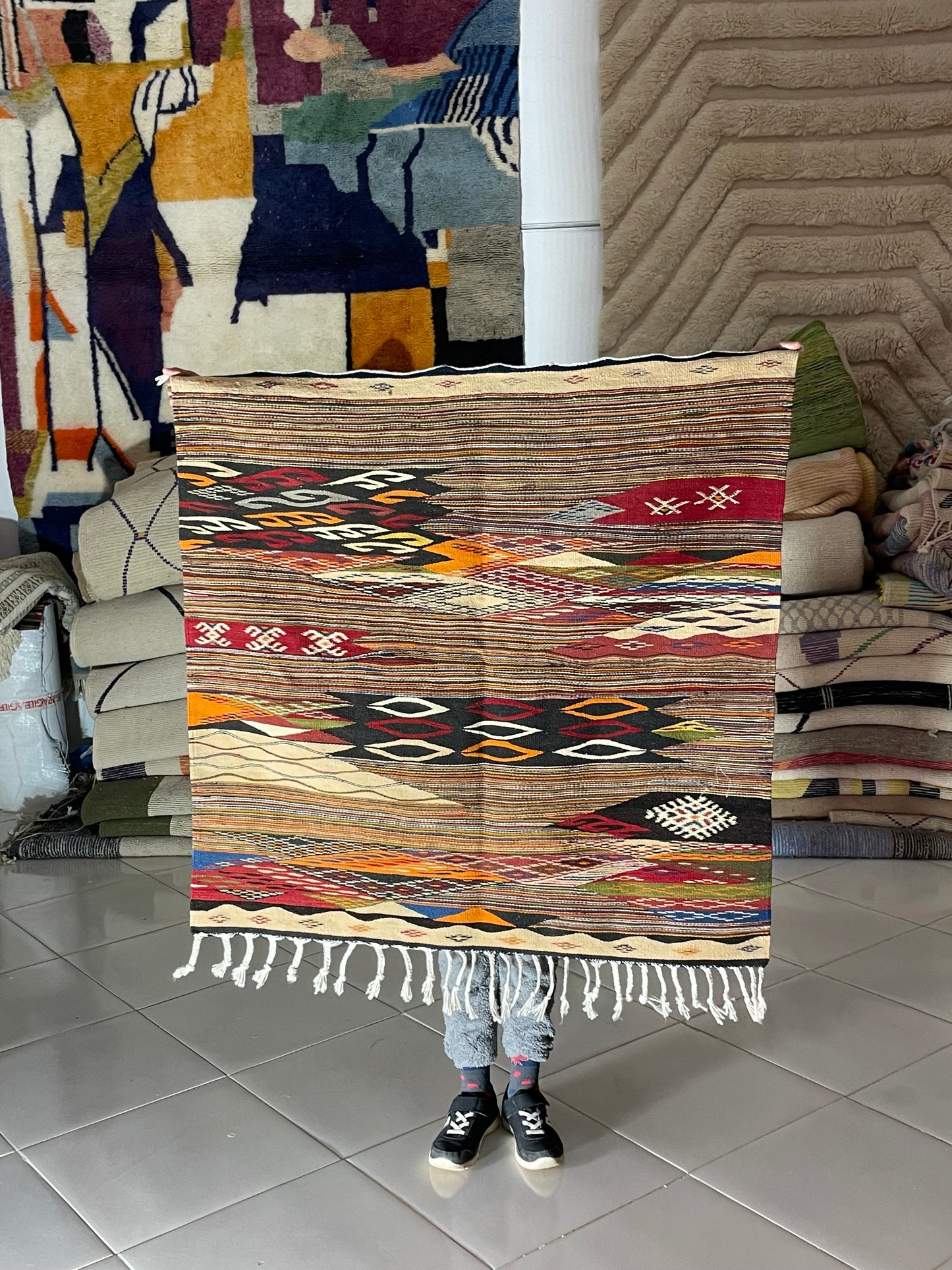 Handwoven Picasso-Style Wool Rug – 100x100 cm, Modern Art-Inspired, Reversible Design