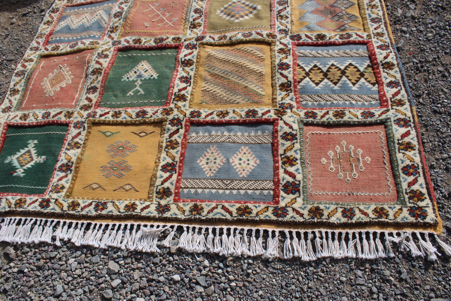 Vintage Glaoui Patchwork Rug – 5.01 ft × 8.46 ft (1.53 × 2.58 m) – Handwoven Moroccan Berber Carpet