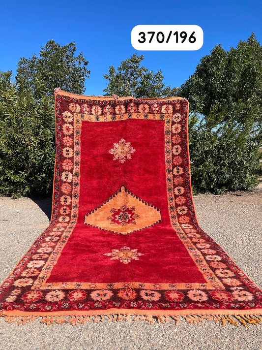 Transform your space with the exquisite charm of our Fabulous Boujad Rug, a true work of art crafted by skilled artisans in the heart of Morocco. This authentic Moroccan rug showcases the rich heritage and vibrant culture of the Boujad region