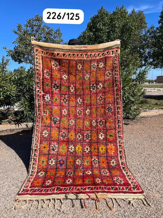 Transform your space with the exquisite charm of our Fabulous Boujad Rug, a true work of art crafted by skilled artisans in the heart of Morocco. This authentic Moroccan rug showcases the rich heritage and vibrant culture of the Boujad region