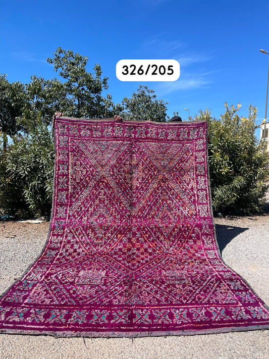 Transform your space with the exquisite charm of our Fabulous Boujad Rug, a true work of art crafted by skilled artisans in the heart of Morocco. This authentic Moroccan rug showcases the rich heritage and vibrant culture of the Boujad region (Copy)
