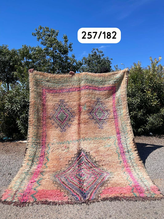 Transform your space with the exquisite charm of our Fabulous Boujad Rug, a true work of art crafted by skilled artisans in the heart of Morocco. This authentic Moroccan rug showcases the rich heritage and vibrant culture of the Boujad region