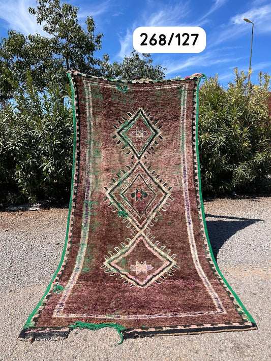 Transform your space with the exquisite charm of our Fabulous Boujad Rug, a true work of art crafted by skilled artisans in the heart of Morocco. This authentic Moroccan rug showcases the rich heritage and vibrant culture of the Boujad region