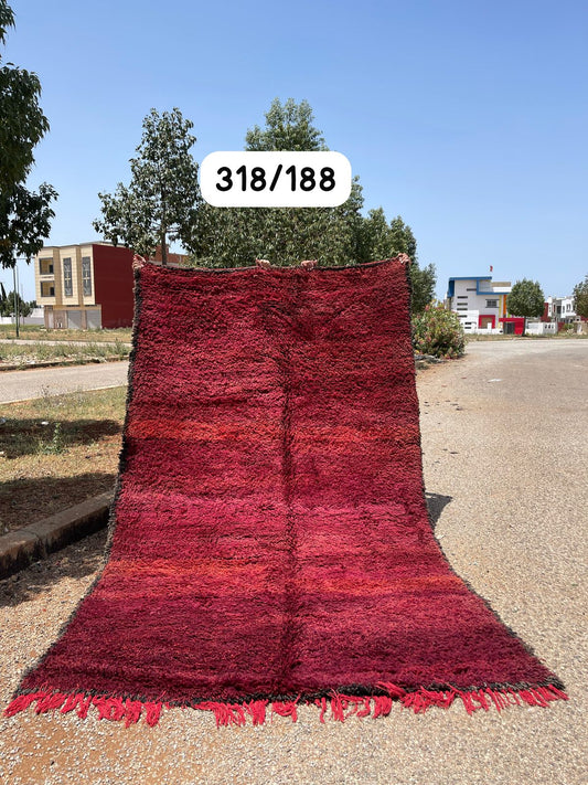 Transform your space with the exquisite charm of our Fabulous Boujad Rug, a true work of art crafted by skilled artisans in the heart of Morocco. This authentic Moroccan rug showcases the rich heritage and vibrant culture of the Boujad region