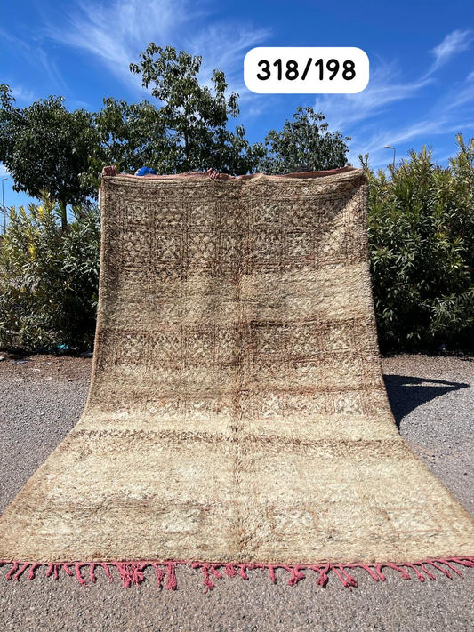 Transform your space with the exquisite charm of our Fabulous Boujad Rug, a true work of art crafted by skilled artisans in the heart of Morocco. This authentic Moroccan rug showcases the rich heritage and vibrant culture of the Boujad region