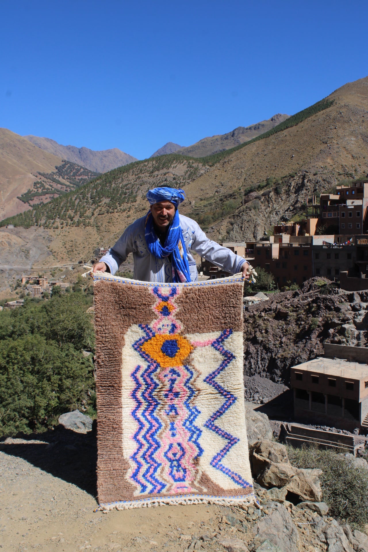 Azilal Handmade Wool Rug 150x100 cm (5x3 ft) – Authentic Moroccan Berber Art