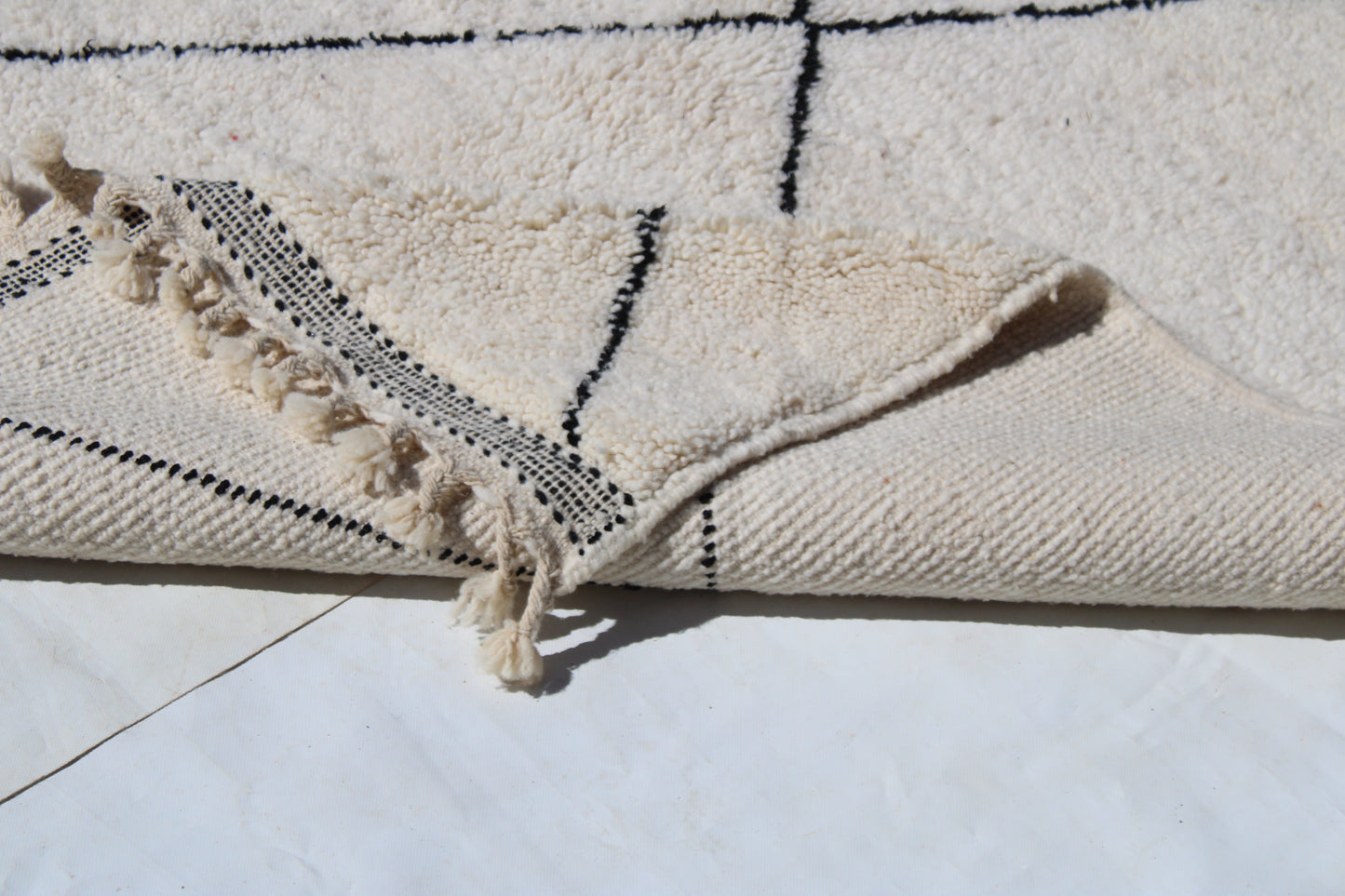 Authentic Beni Ouarain Rug – Moroccan Handmade Wool Carpet 300 x 215 cm | cooperative & adrar