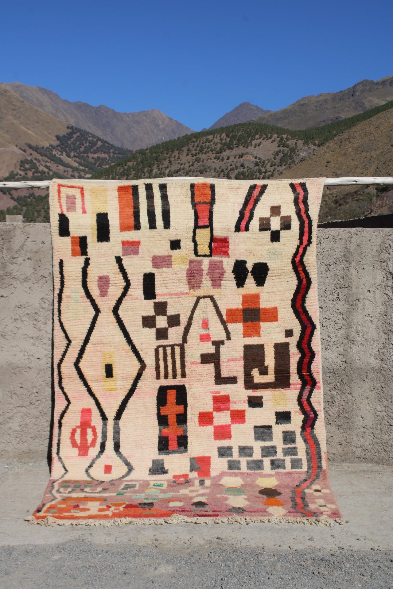 Azilal Moroccan Rug – 9 × 6 ft | Handwoven Berber Wool Carpet