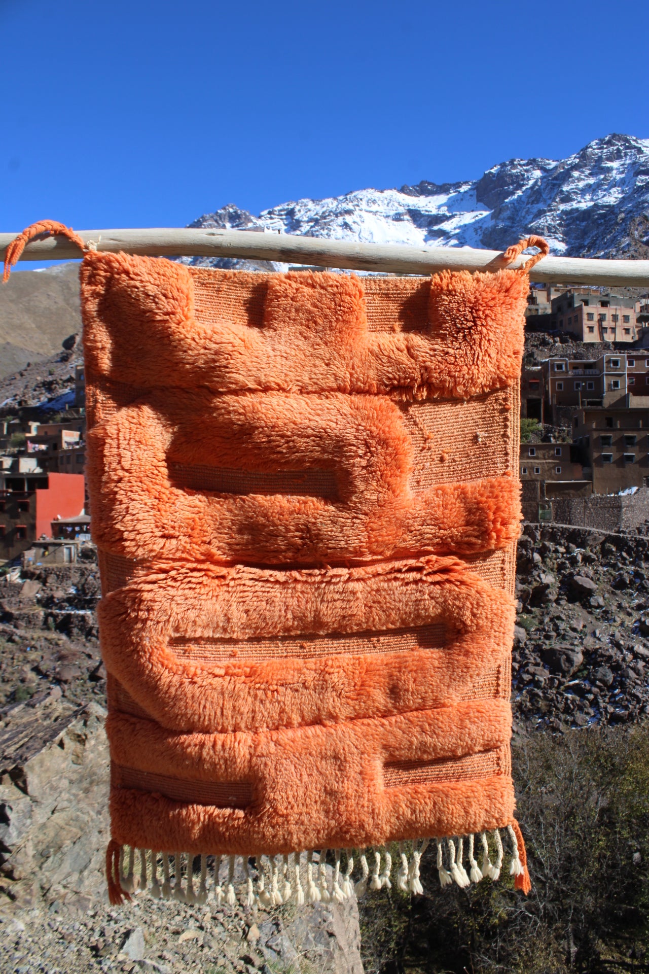 Handmade Moroccan HOPE Rug – Natural Wool & Cream Tufted Berber Art Carpet – Modern Inspirational Decor