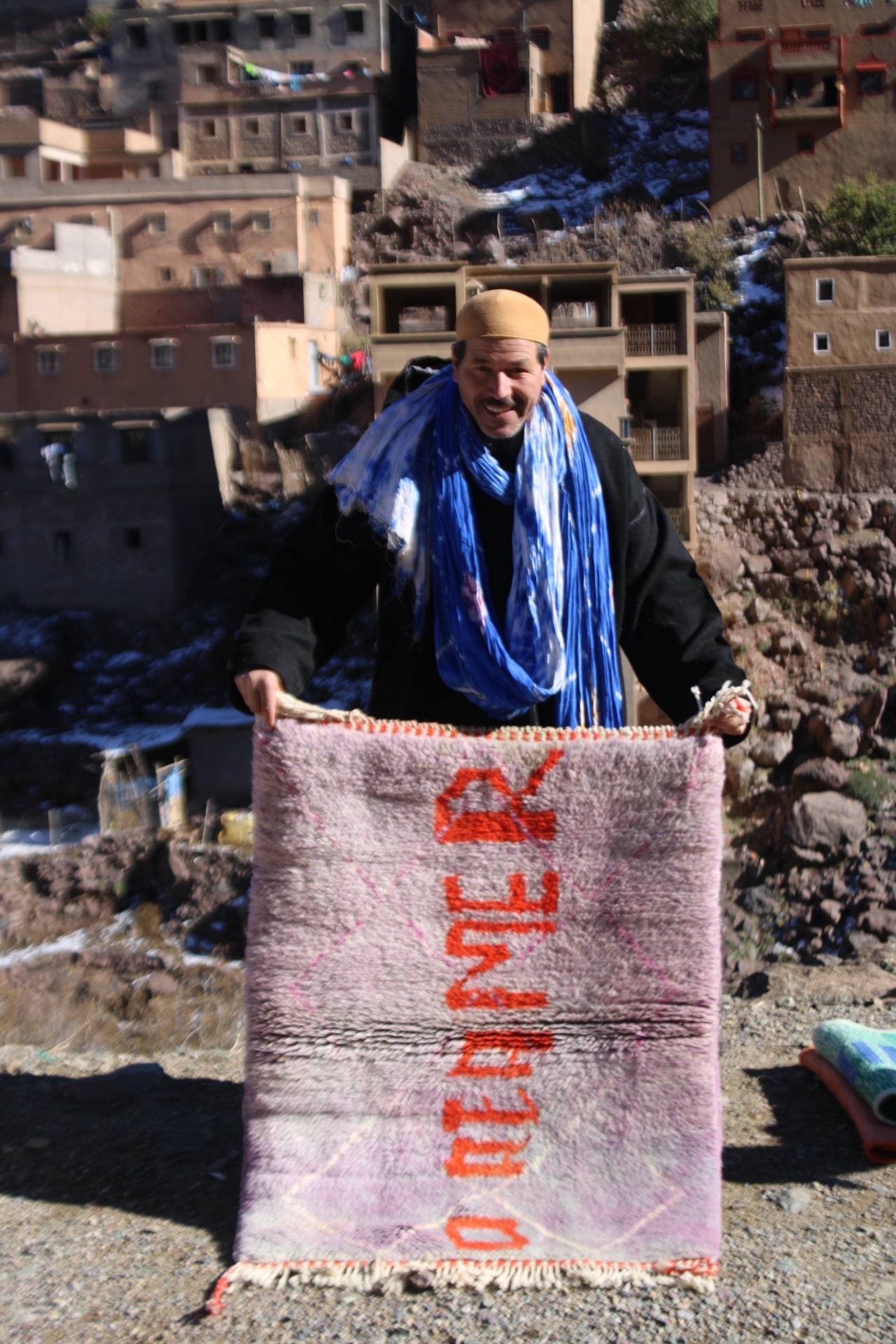 “DREAMER” Moroccan Wool Rug – 120×60 cm (4×2 ft) – Handwoven by Cooperative Adrar