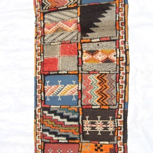 Handmade Moroccan Glawi Carpet – Wool Flatweave Rug, Tribal Geometric Design, Bohemian Floor Mat, Authentic Berber Home Decor size 150x60 cm
