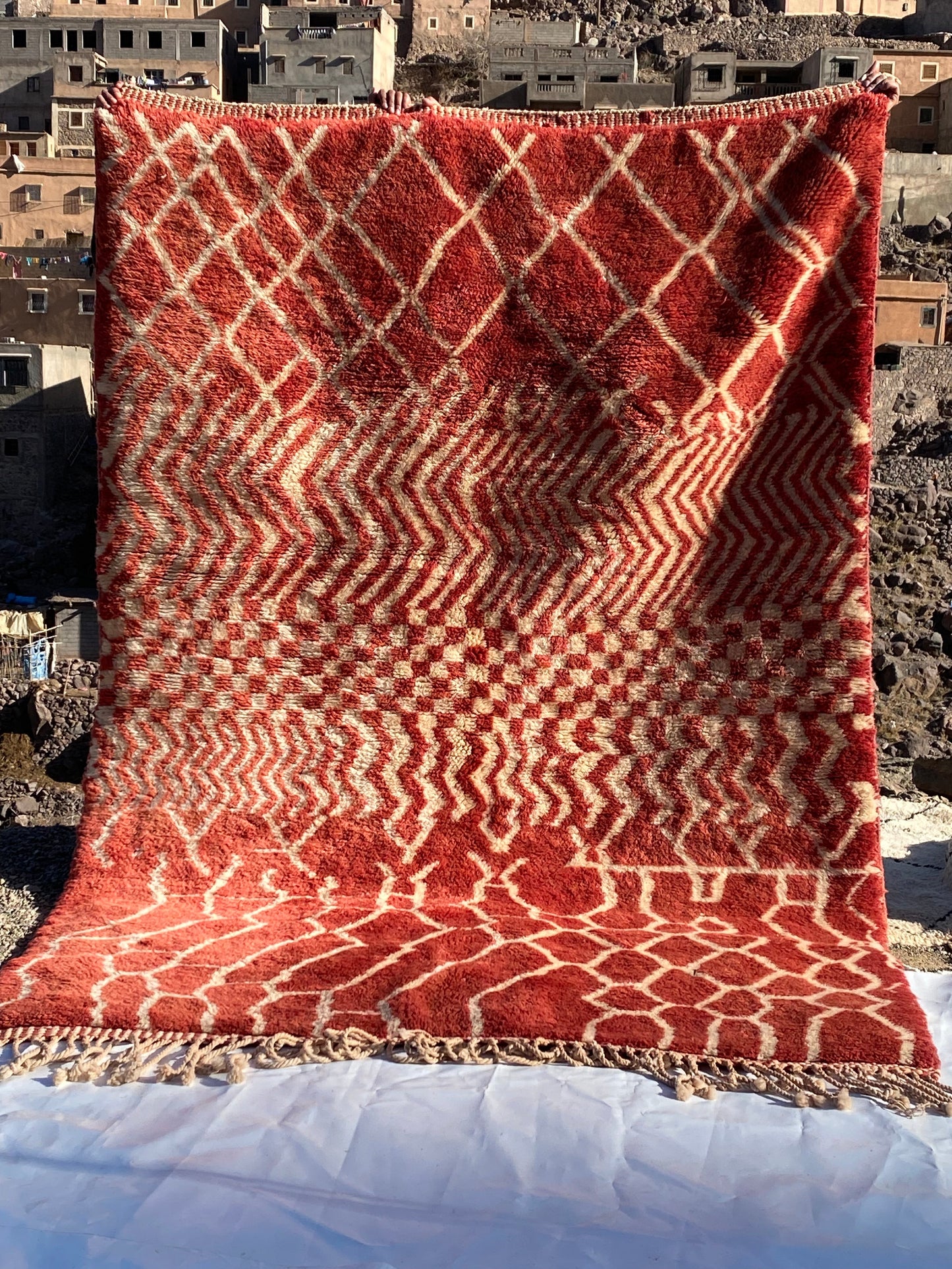 Beni Ourain rugs originate from the Atlas Mountains of Morocco and are characterized by their distinctive, neutral-toned, and geometric designs. These handwoven rugs often feature a plush pile and are made by the Berber tribes,  size is 270x168 cm