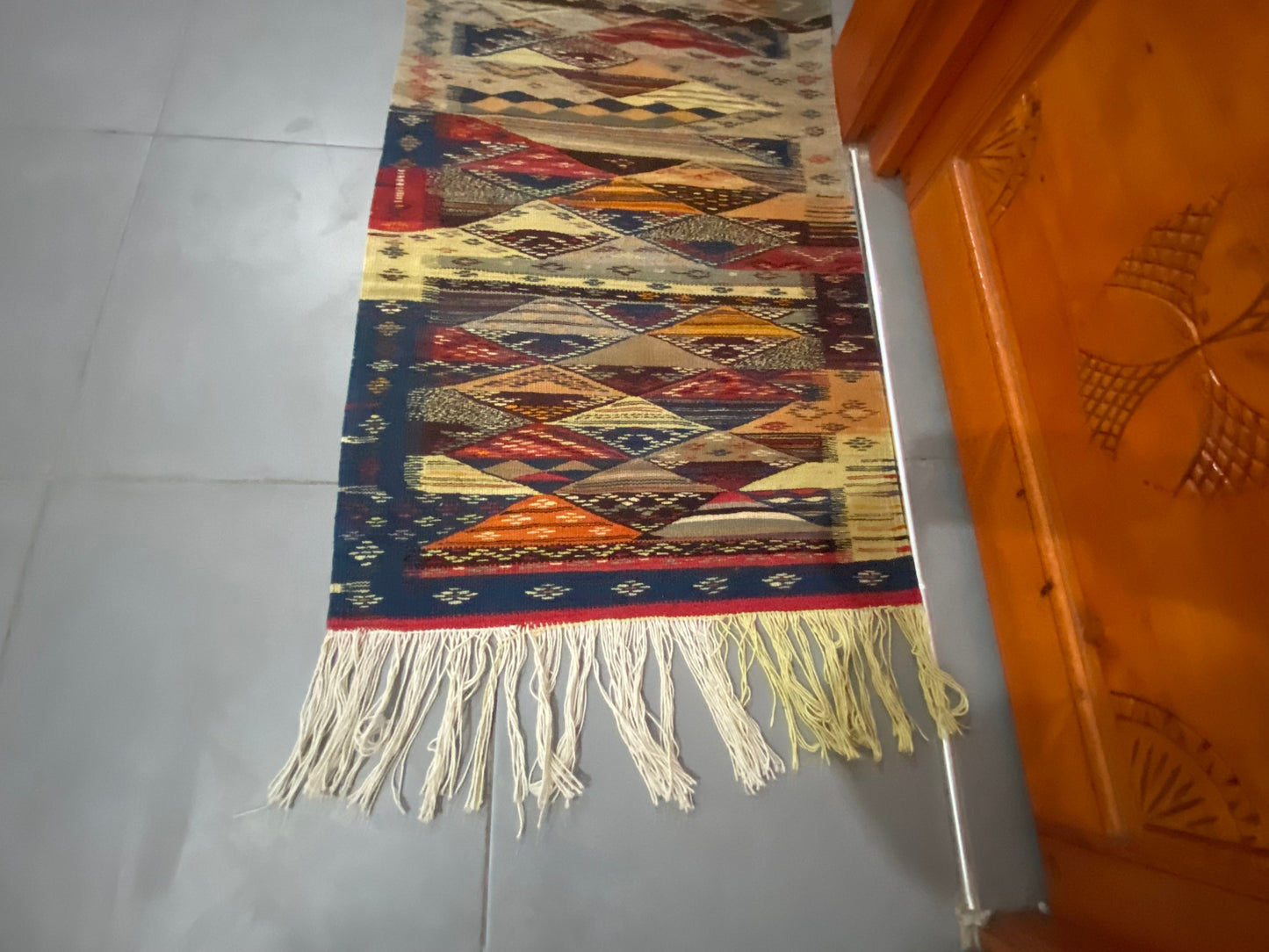 Moroccan  Kilim  handmade 100%wool berber  rugs  size is